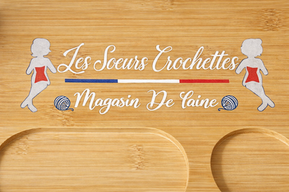Porte-crochets en bambou verni – Édition premium Les soeurs crochettes